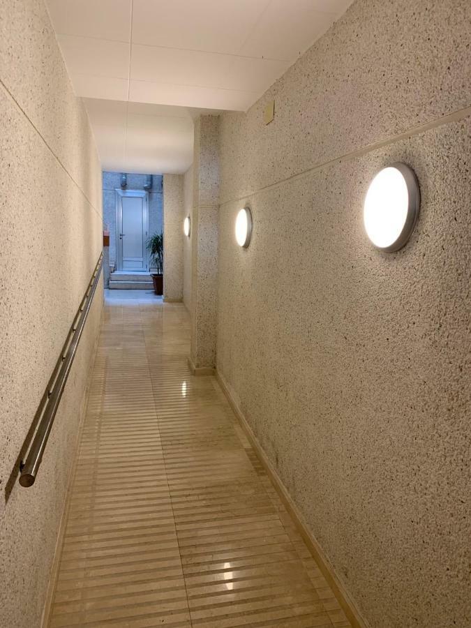 Appartement Apartamento Cambrilsfornia Extérieur photo