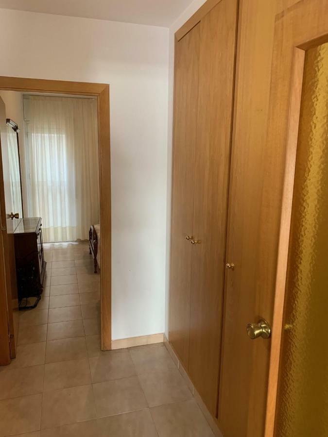Appartement Apartamento Cambrilsfornia Extérieur photo